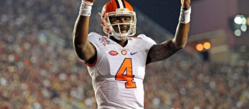 2017 NFL Mock Draft: First-Round Projections after Week 10 | FOX ... - foxsports.com