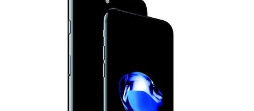 Apple Only Planning To Release 4.7-Inch iPhone 8 and 5.5-Inch ... - techtimes.com