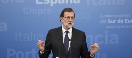 Moci&oacute;n de censura contra Mariano Rajoy dirigida por Unidos Podemos V&iacute;a elpais.com