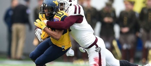Myles Garrett was the No. 1 pick in the 2017 NFL Draft on Thursday. [Image via Blasting News image library/inquisitr.com]