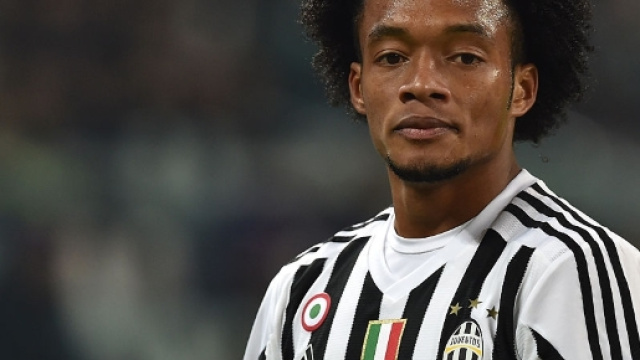 Il giocatore della Juventus Cuadrado, in azione con la maglia bianconera - juventibus.com