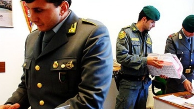 Gdf Milano: Amazon evade il fisco italiano per 130 milioni