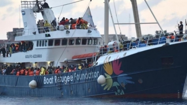 Una delle navi delle Ong che operano nel Mediterraneo