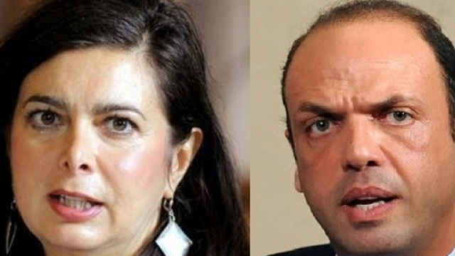 Angelino Alfano e Laura Boldrini si aggiungono alle due squadre dei favorevoli e dei contrari a Zuccaro