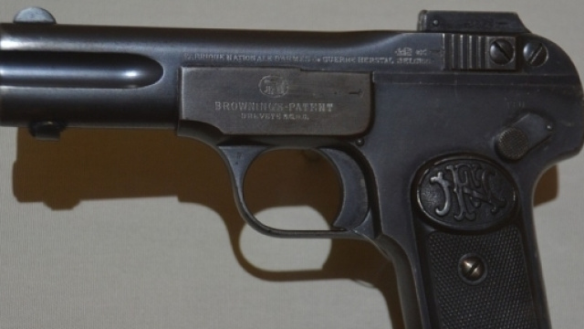 Foto gratis: Pistola, Arma, Arma Da Fuoco - Immagine gratis su pixabay.com