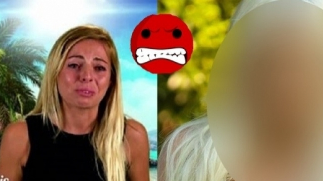 Hillary rend visite aux Marseillais, et a beaucoup de choses &agrave; dire sur Carla !