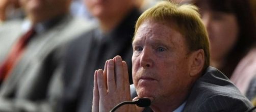 Photo of Mark Davis, owner of the Oakland Raiders - ramsfansunited.com