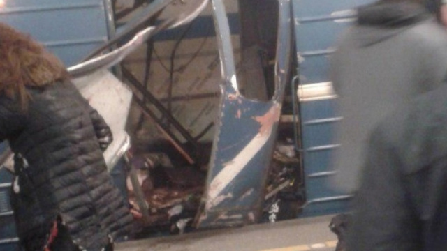 Bomba esplosa nella metropolitana a San Pietroburgo