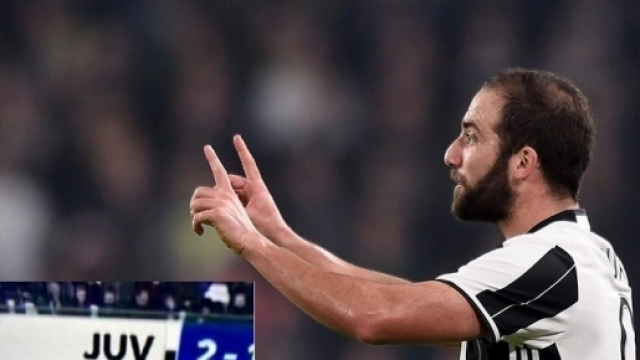 Higuain segna al minuto 71. Tifosi azzurri scatenati sui social "&Egrave; ... - leggo.it