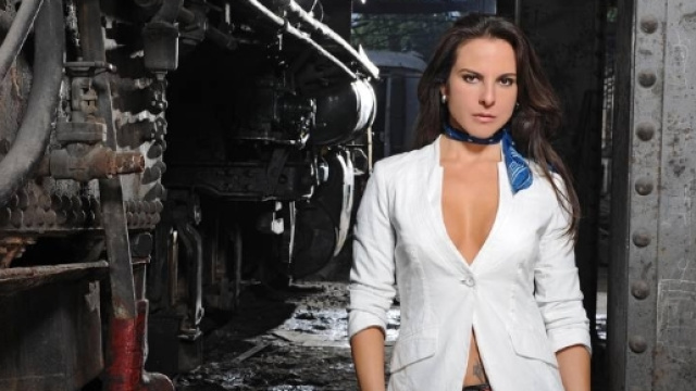 Kate del Castillo - zetaboards.com