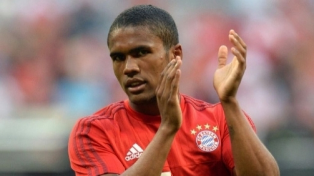Mercato: la Juventus prova a chiudere per Douglas Costa
