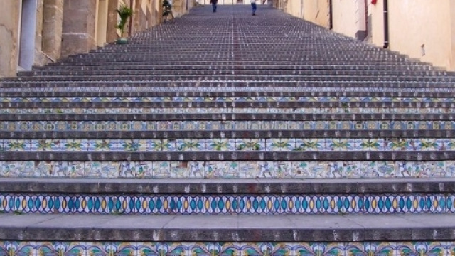 neverending stairs, a photo from Catania, Sicily | TrekEarth - trekearth.com