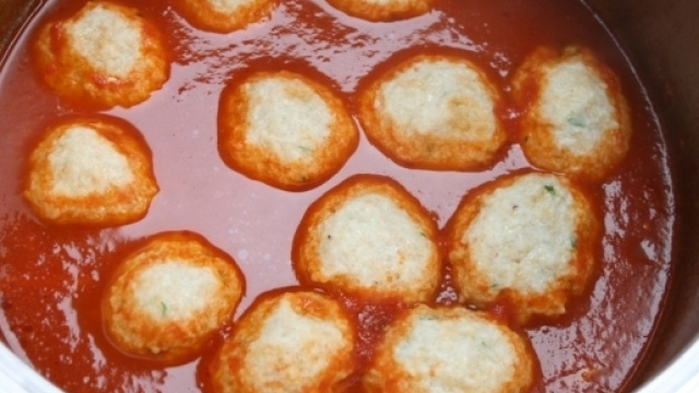 Polpette di ricotta al sugo di Anna Moroni