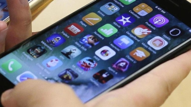 Apple aumenta i prezzi delle App - lastampa.it