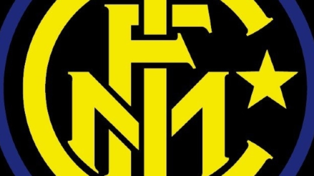 FOTO - Prime indiscrezioni sulla nuova maglia dell'Inter: i ... - diretta-inter.it