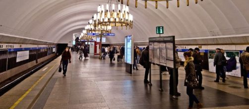 Saint Petersburg Metro. Image via Imgur.com