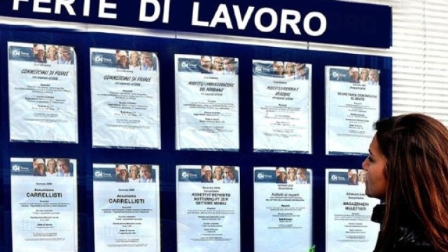 Ecco i dati Istat sull'occupazione che hanno spaccato il mondo politico