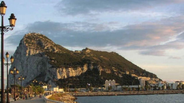 Veduta della rocca della rocca della colonia di Gibilterra