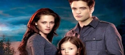 Atriz Mackenzie foy que interpretou a filha do casal de Crep&uacute;sculo
