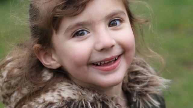 Camino la schiaccia, il dolore dei genitori di Jessica Azadi