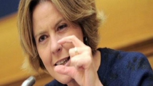 Ministro Lorenzin e proposta di abolizione ticket sanitari