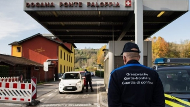Niente 'ladri italiani': la discussa decisione presa in Svizzera