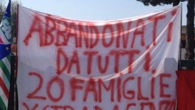 Protesta dipendenti ex Gruppo Novelli di Cisterna di Latina.