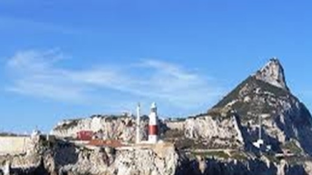 Una suggestiva immagine della rocca di Gibilterra
