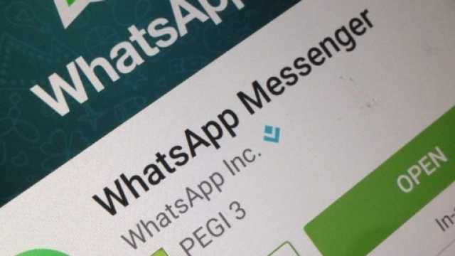 WhatsApp: arrivano i pagamenti peer to peer