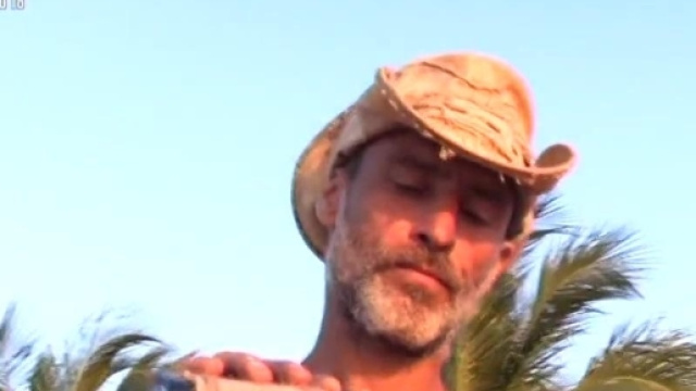 Isola dei famosi", tensioni e inciuci: chi uscir&agrave; tra Raz Degan e ... - mediaset.it