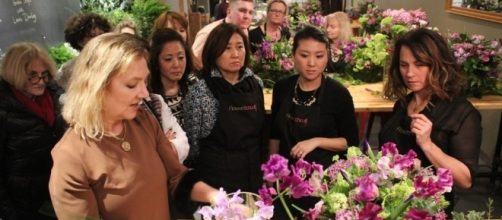 Flower power and Laura Dowling... - debraprinzing.com