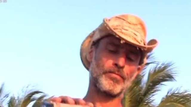 Isola dei famosi, Raz Degan sotto accusa