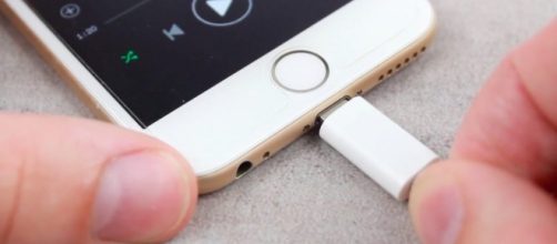 Lightning &ndash; iBlogiOS - iblogios.org