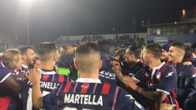 Gli squali chiamati a vincere contro l'Inter.