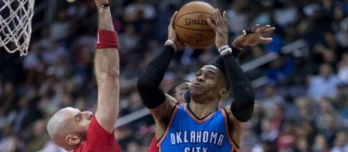 Russell Westbrook, Flickr Keith Allison (CC BY-SA 2.0) https://www.flickr.com/photos/keithallison/32049592124