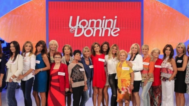 Uomini e Donne: Barbara De Santi, Guido Soldati, Elga Profili ... - melty.it