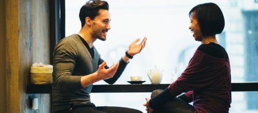 Cantadas engra&ccedil;adas que facilitam a conquista