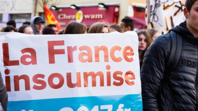 La France Insoumise semble peu encline &agrave; voter Macron