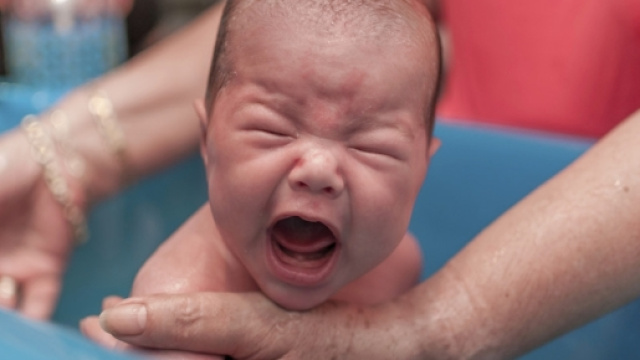 PRIMO BAGNETTO NELL'ACQUA BOLLENTE, NEONATA USTIONATA IN OSPEDALE ... - compartosanita.it