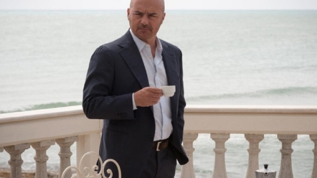 replica Il commissario Montalbano del 1 maggio