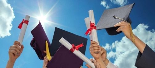 Graduation is the key to lifelong success. Don't ever give up! zerchoo.com