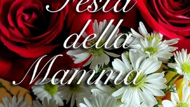 Festa della mamma: frasi di auguri speciali da dedicarle il 14 maggio
