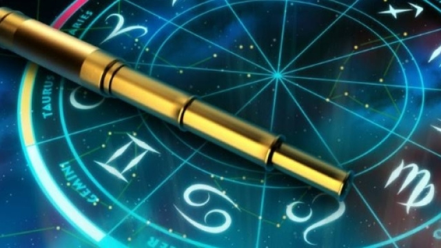 Oroscopo 11 maggio 2017. - intelligonews.it