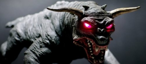 Zuul Terror Dog (NECA) | the Gatekeeper!! | Jova Cheung | Flickr - flickr.com