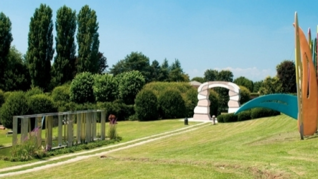 Alcune delle sculture che arricchiscono il Rossini Art Site di Briosco