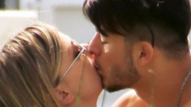 Anastasia Kuzmina e Fabio Basile 'paparazzati' da Chi