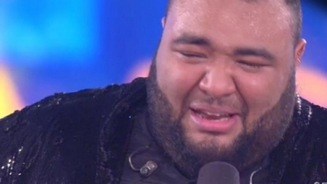Grave lutto per Sergio Sylvestre, vincitore di Amici 2016: &egrave; venuto a mancare il padre - blogdicultura.it