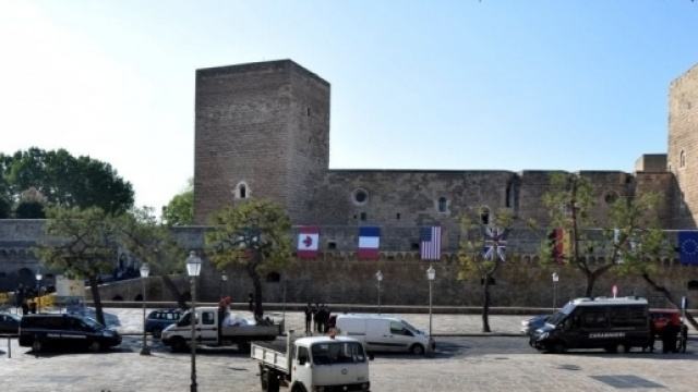 G7 Finanze a Bari, paura in citt&agrave; per black block | repubblica.it