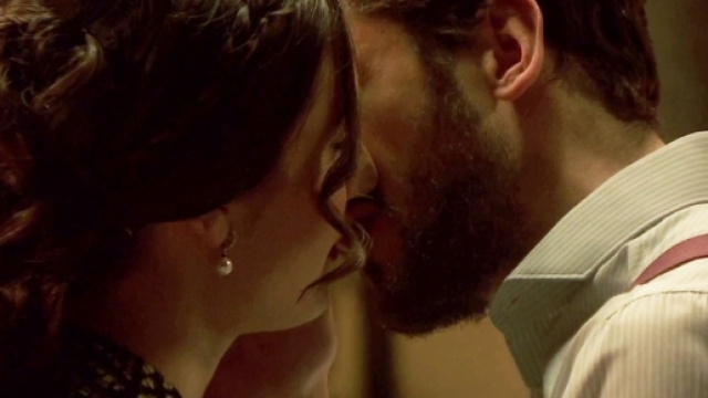 ANTENA 3 TV | La declaraci&oacute;n de amor de Hernando y Camila - antena3.com