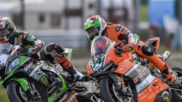 SBK 2017. Trionfo Ducati ad Imola, ma le verdi non mollano - moto.it